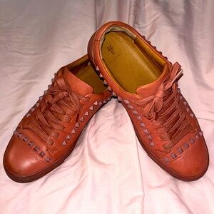 Frye shoes pink like new. No box. Leather with studs.